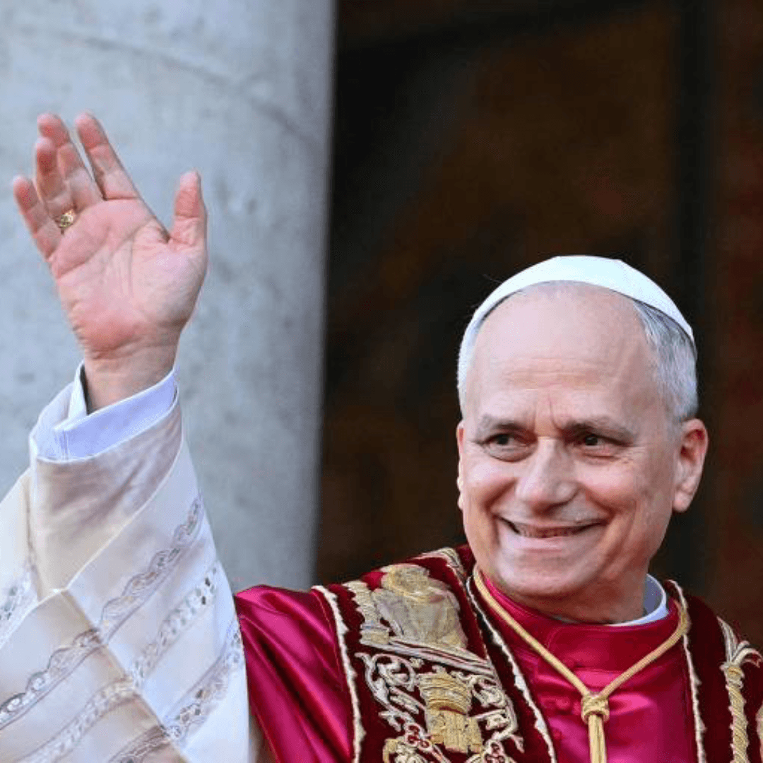 Papa Leão XIV descarta ordenação de diaconisas e reafirma visão tradicional da família Em novo livro, pontífice afirma que mudanças na doutrina da Igreja sobre sexualidade e matrimônio são "muito improváveis"