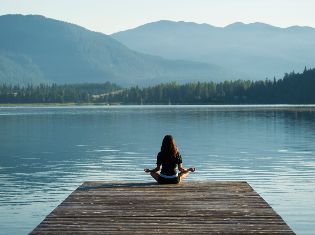 Desvende os segredos que moldam sua vida com as 7 leis herméticas